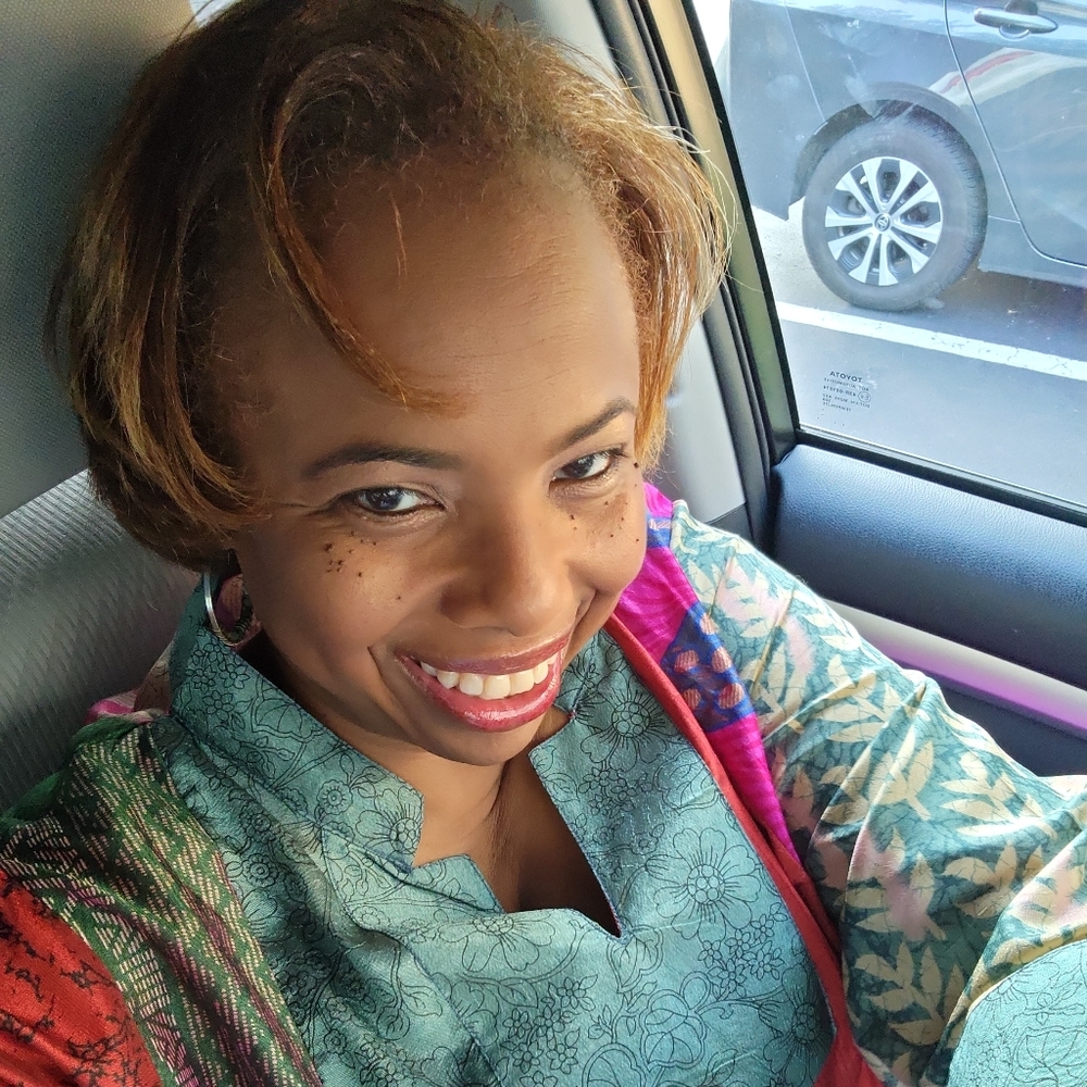 Meet your Posher, Nicolle